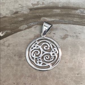 Sterling Silver Pendent Necklace